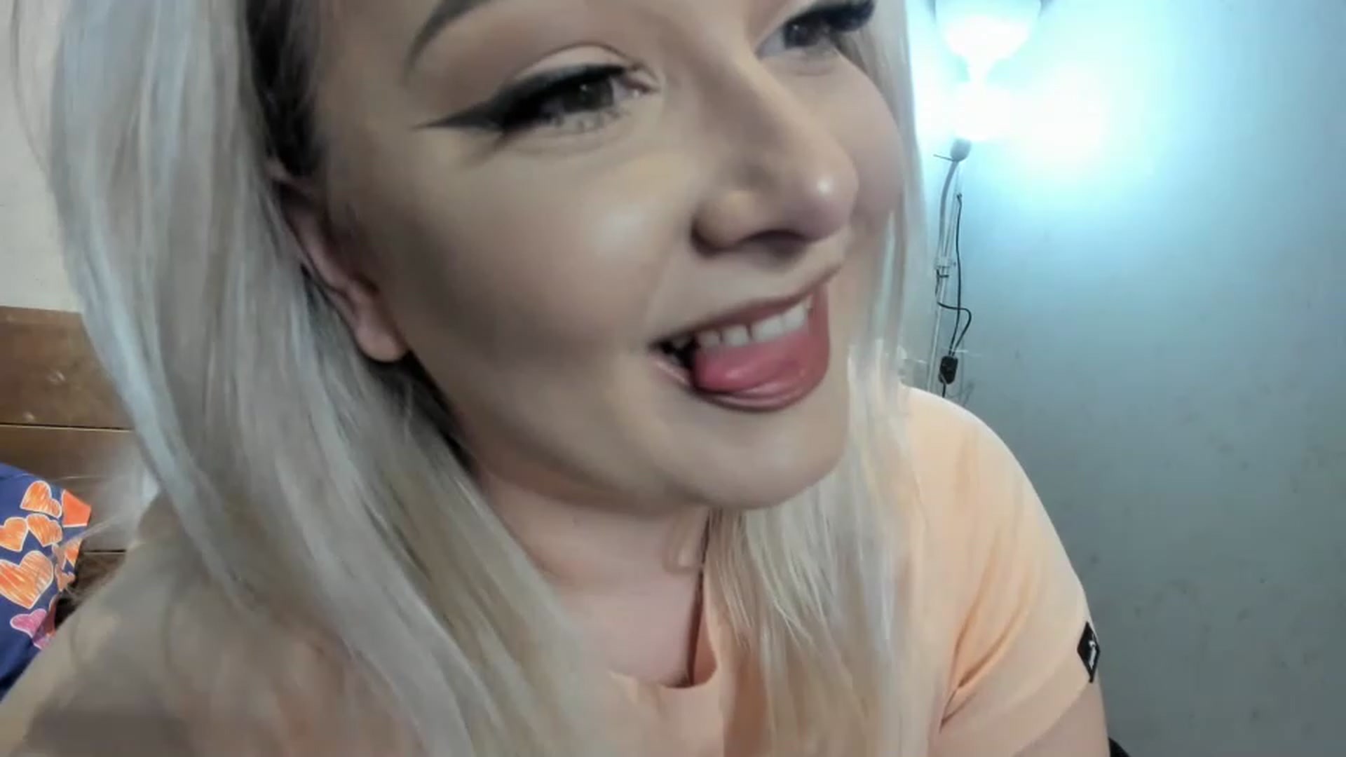 Gallery image thumbnail from LilithTongue_'s myfreecams stream on, 03/15/2023, 15:01 image 10 of 20