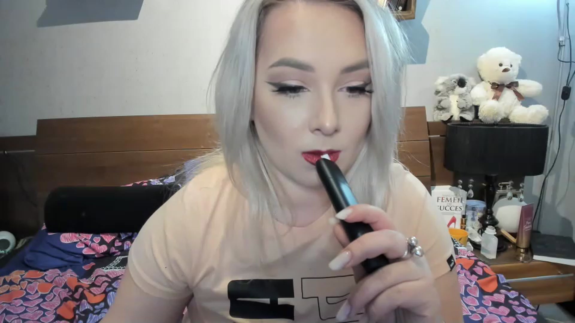 Gallery image thumbnail from LilithTongue_'s myfreecams stream on, 03/15/2023, 15:51 image 12 of 20