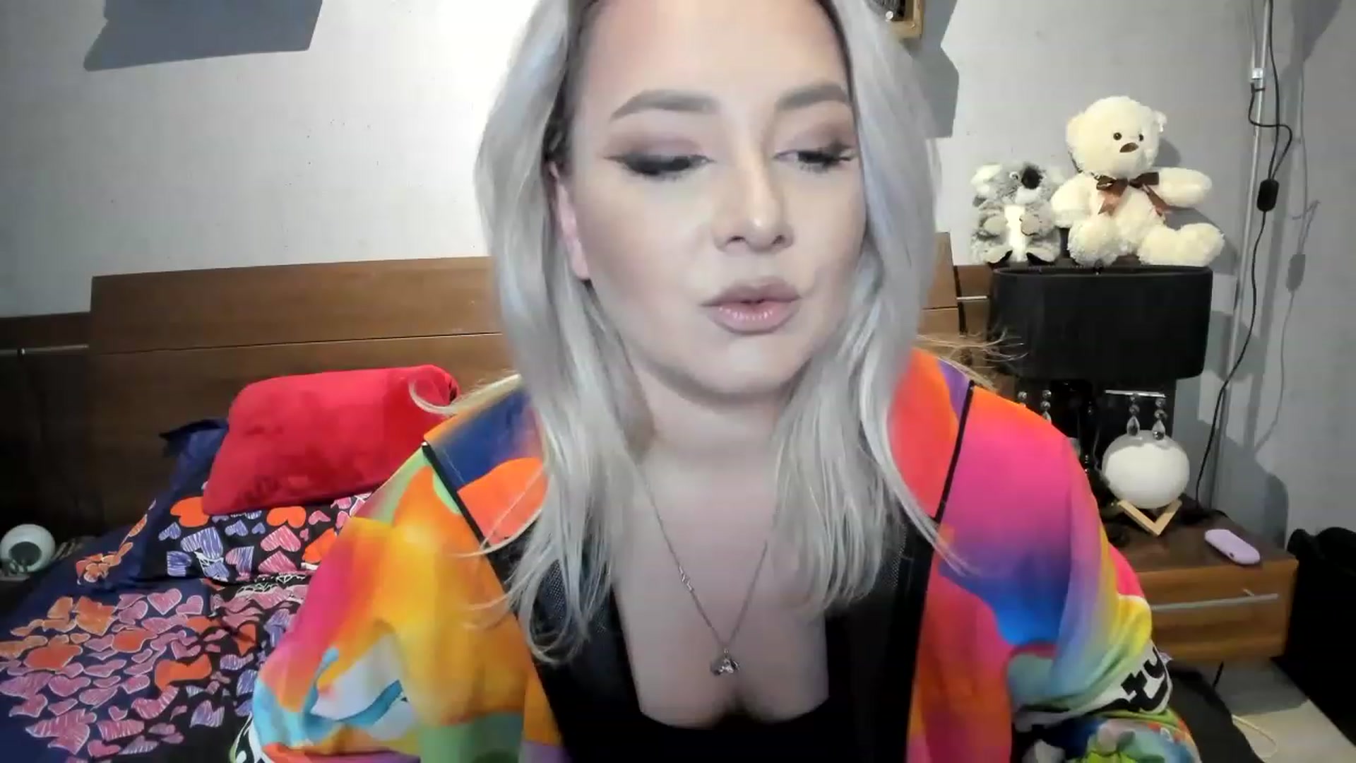Gallery image thumbnail from LilithTongue_'s myfreecams stream on, 03/21/2023, 12:40 image 9 of 20