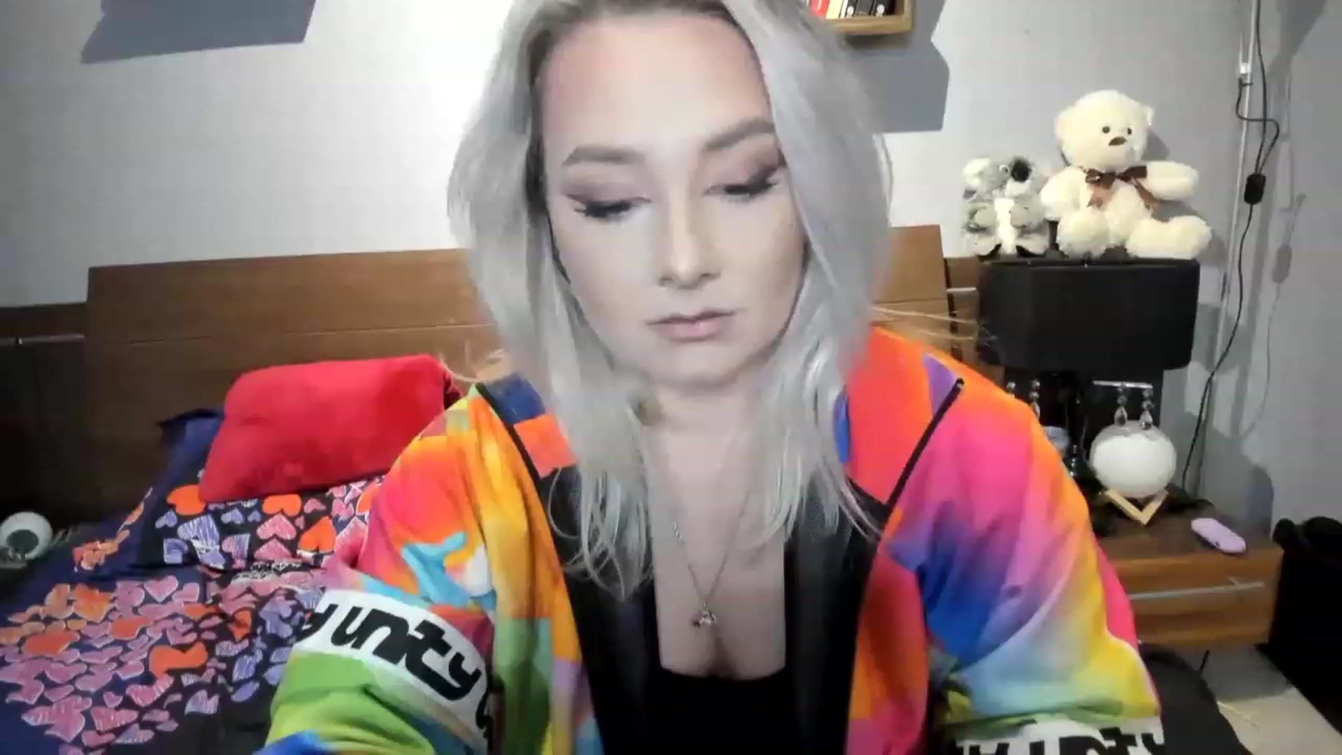 Gallery image thumbnail from LilithTongue_'s myfreecams stream on, 03/21/2023, 12:40 image 16 of 20