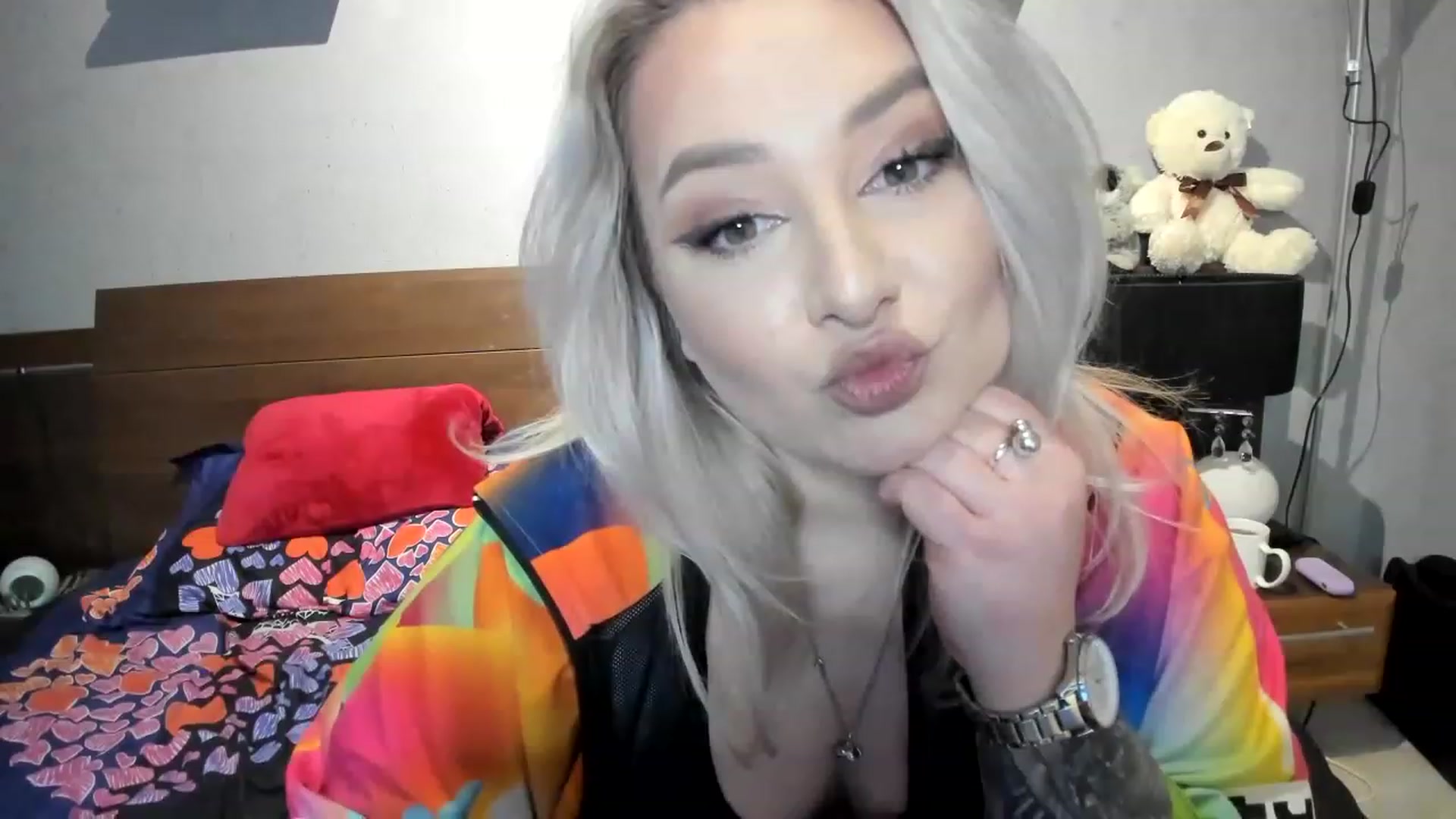 Gallery image thumbnail from LilithTongue_'s myfreecams stream on, 03/21/2023, 12:40 image 6 of 20