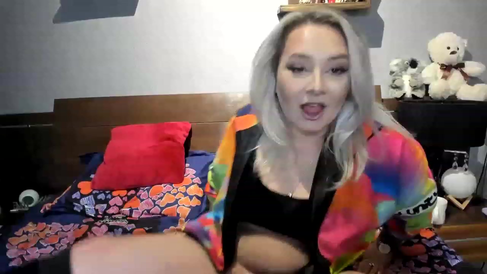 Gallery image thumbnail from LilithTongue_'s myfreecams stream on, 03/21/2023, 15:18 image 9 of 20