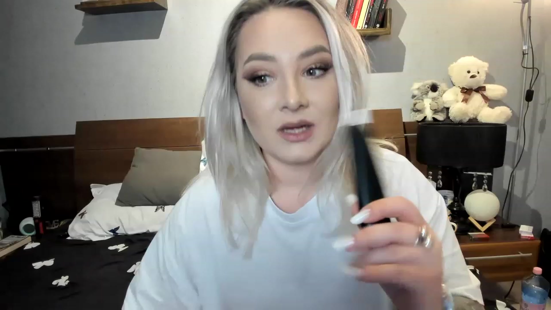 Gallery image thumbnail from LilithTongue_'s myfreecams stream on, 03/28/2023, 12:13 image 1 of 20