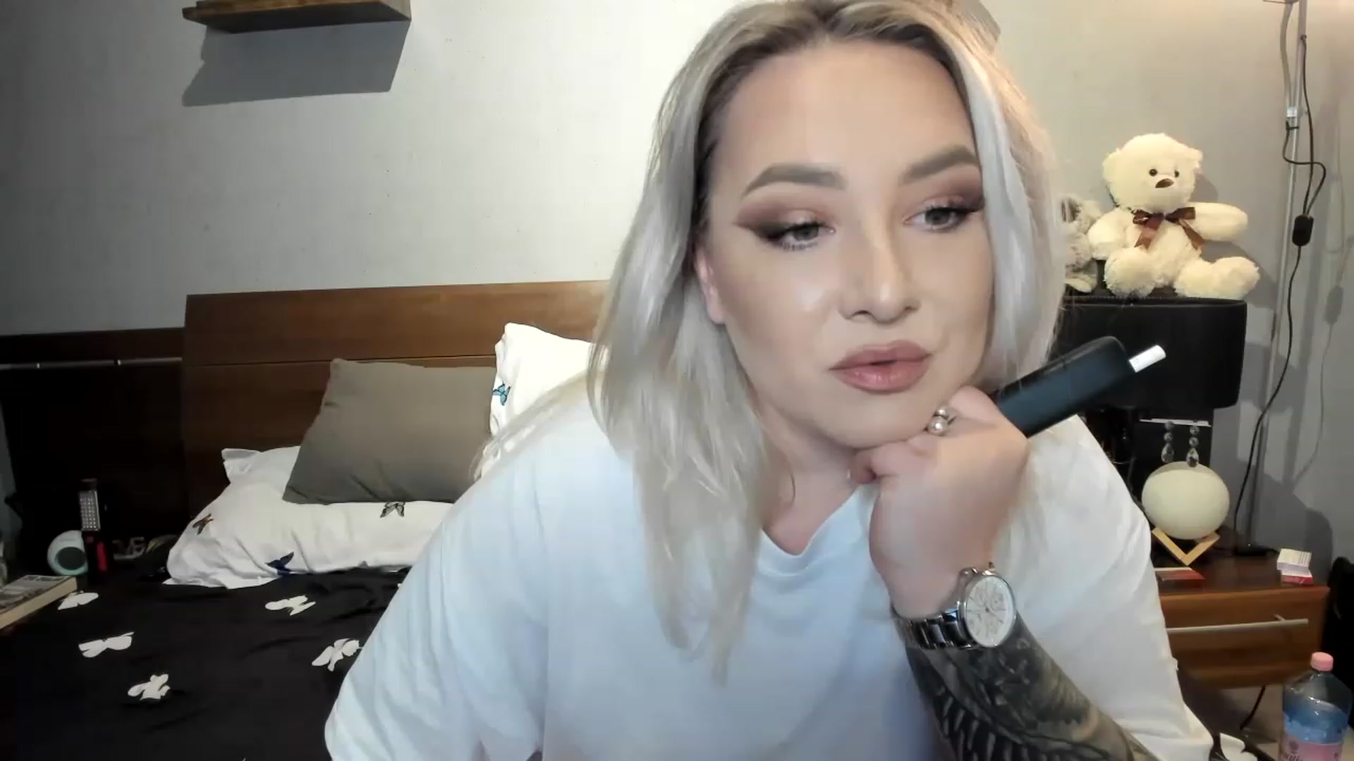 Gallery image thumbnail from LilithTongue_'s myfreecams stream on, 03/28/2023, 12:13 image 7 of 20