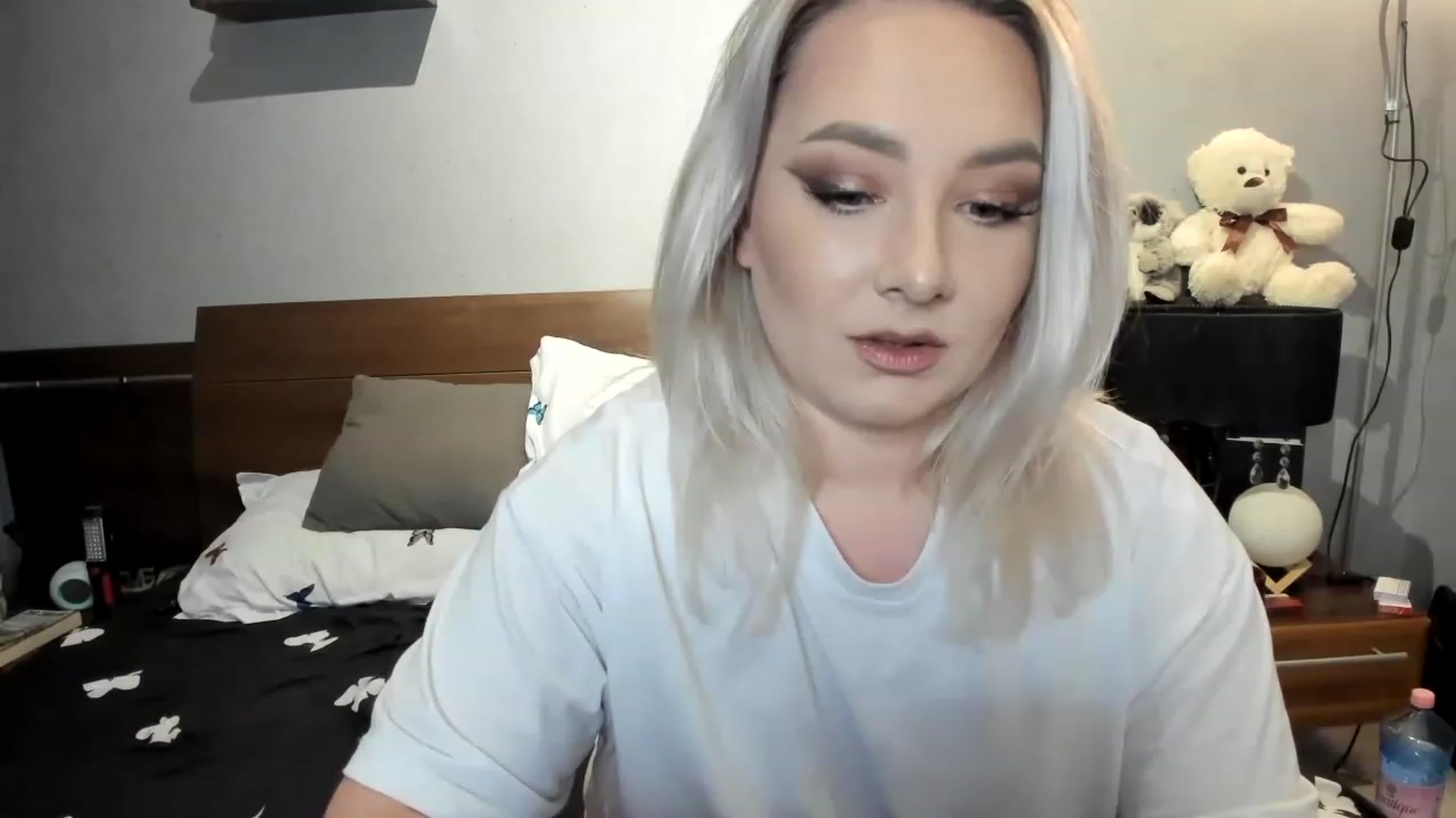 Gallery image thumbnail from LilithTongue_'s myfreecams stream on, 03/28/2023, 12:13 image 13 of 20