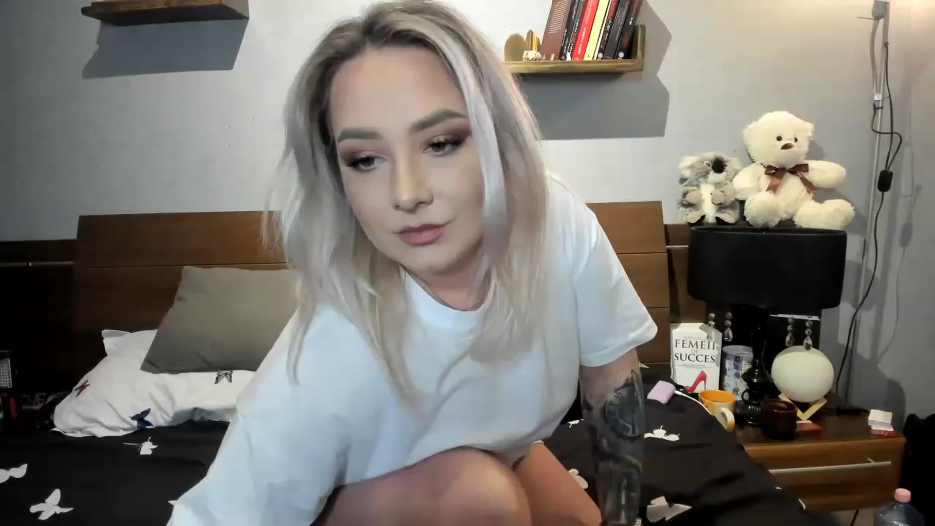 Gallery image thumbnail from LilithTongue_'s myfreecams stream on, 03/28/2023, 15:39 image 1 of 20