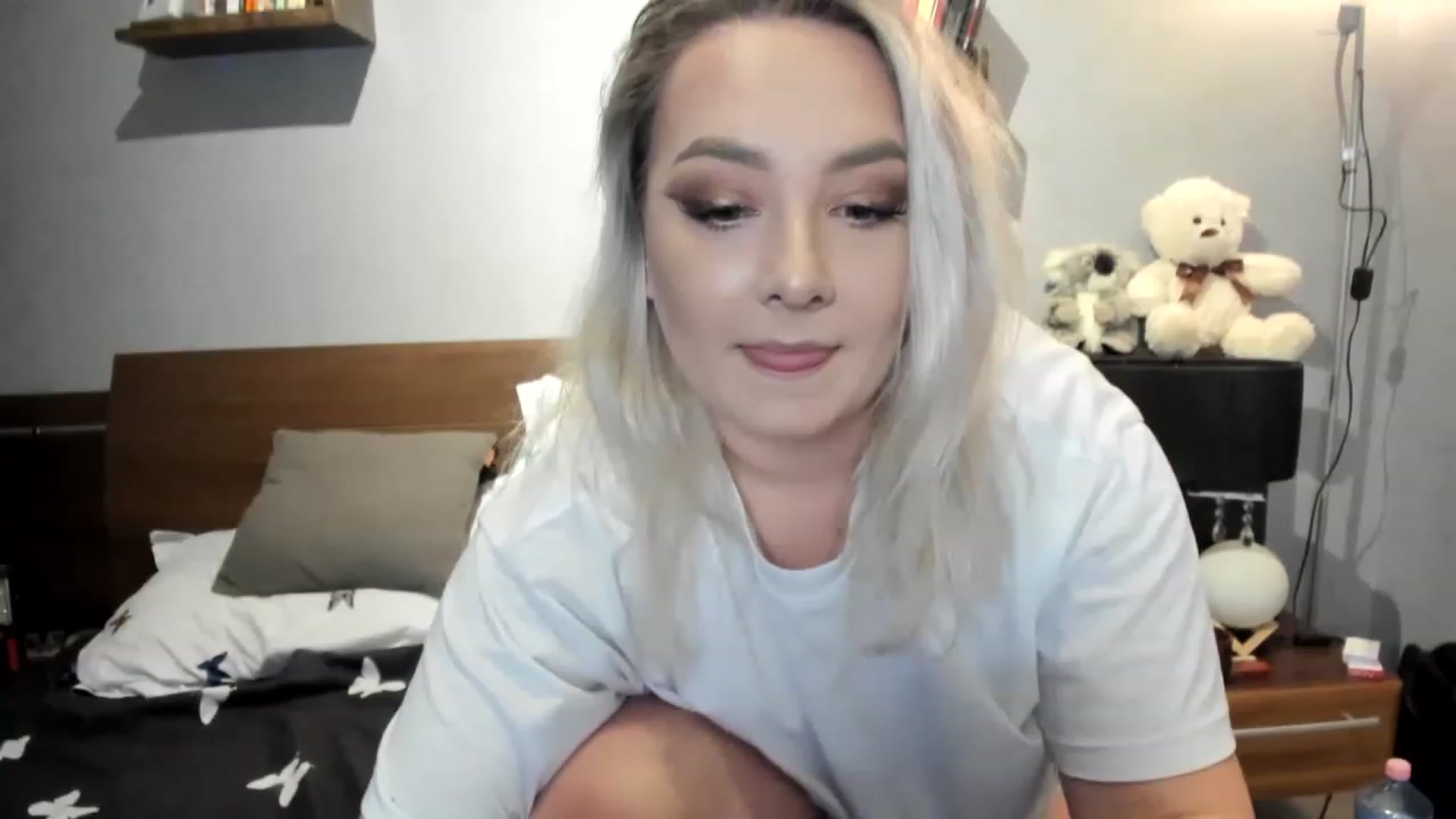 Gallery image thumbnail from LilithTongue_'s myfreecams stream on, 03/28/2023, 15:39 image 11 of 20