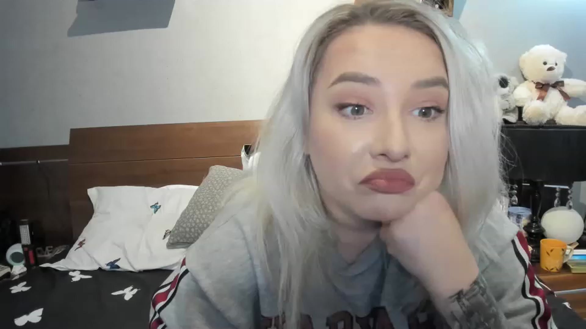 Gallery image thumbnail from LilithTongue_'s myfreecams stream on, 04/01/2023, 14:15 image 7 of 20