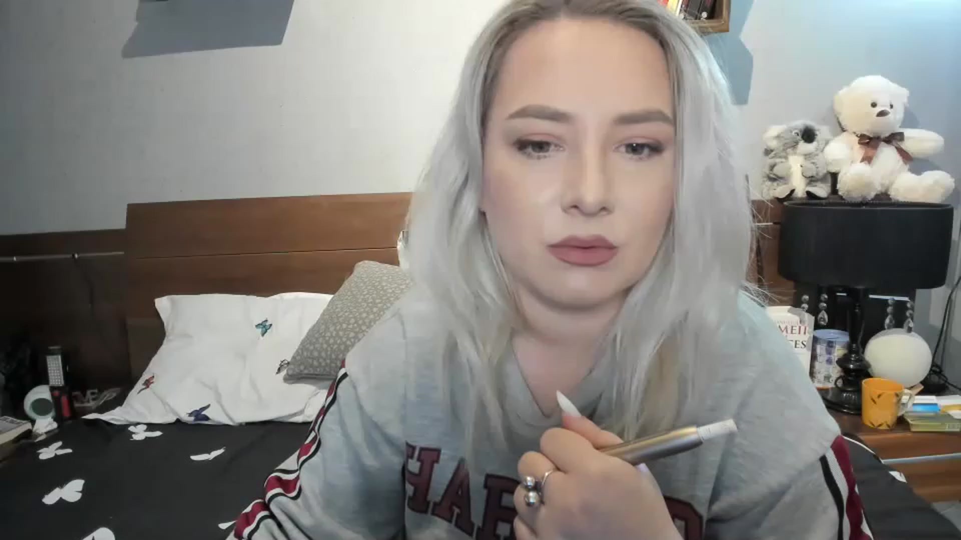 Gallery image thumbnail from LilithTongue_'s myfreecams stream on, 04/01/2023, 14:15 image 1 of 20
