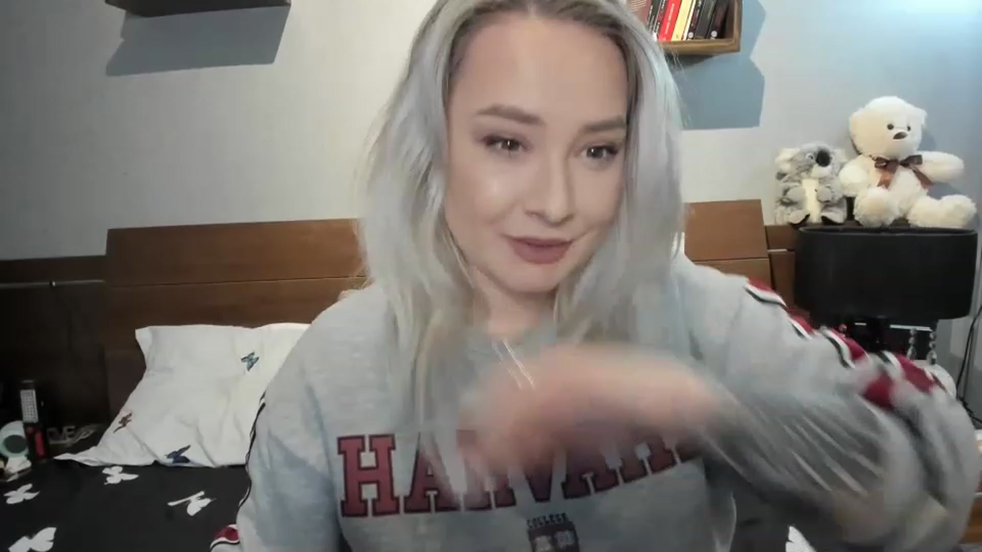 Gallery image thumbnail from LilithTongue_'s myfreecams stream on, 04/01/2023, 14:15 image 3 of 20