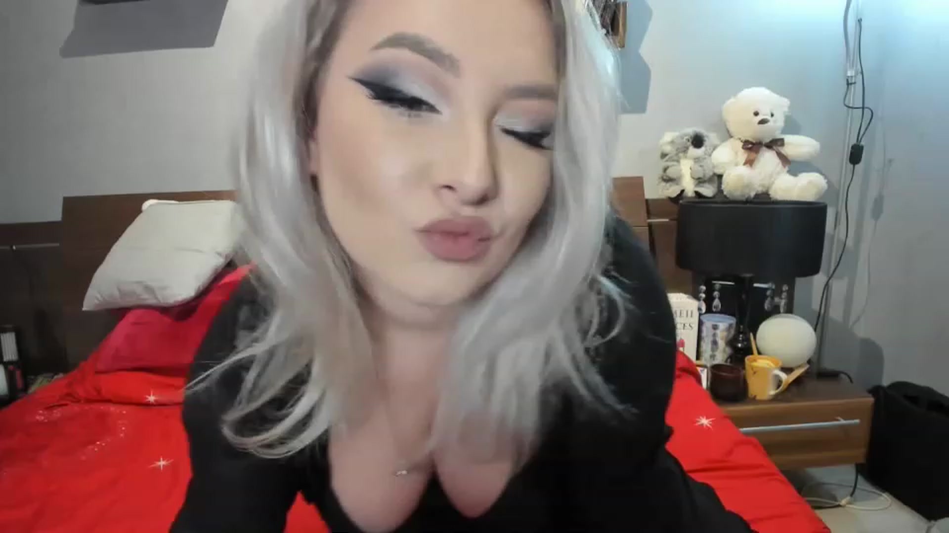 Gallery image thumbnail from LilithTongue_'s myfreecams stream on, 04/08/2023, 12:47 image 1 of 20