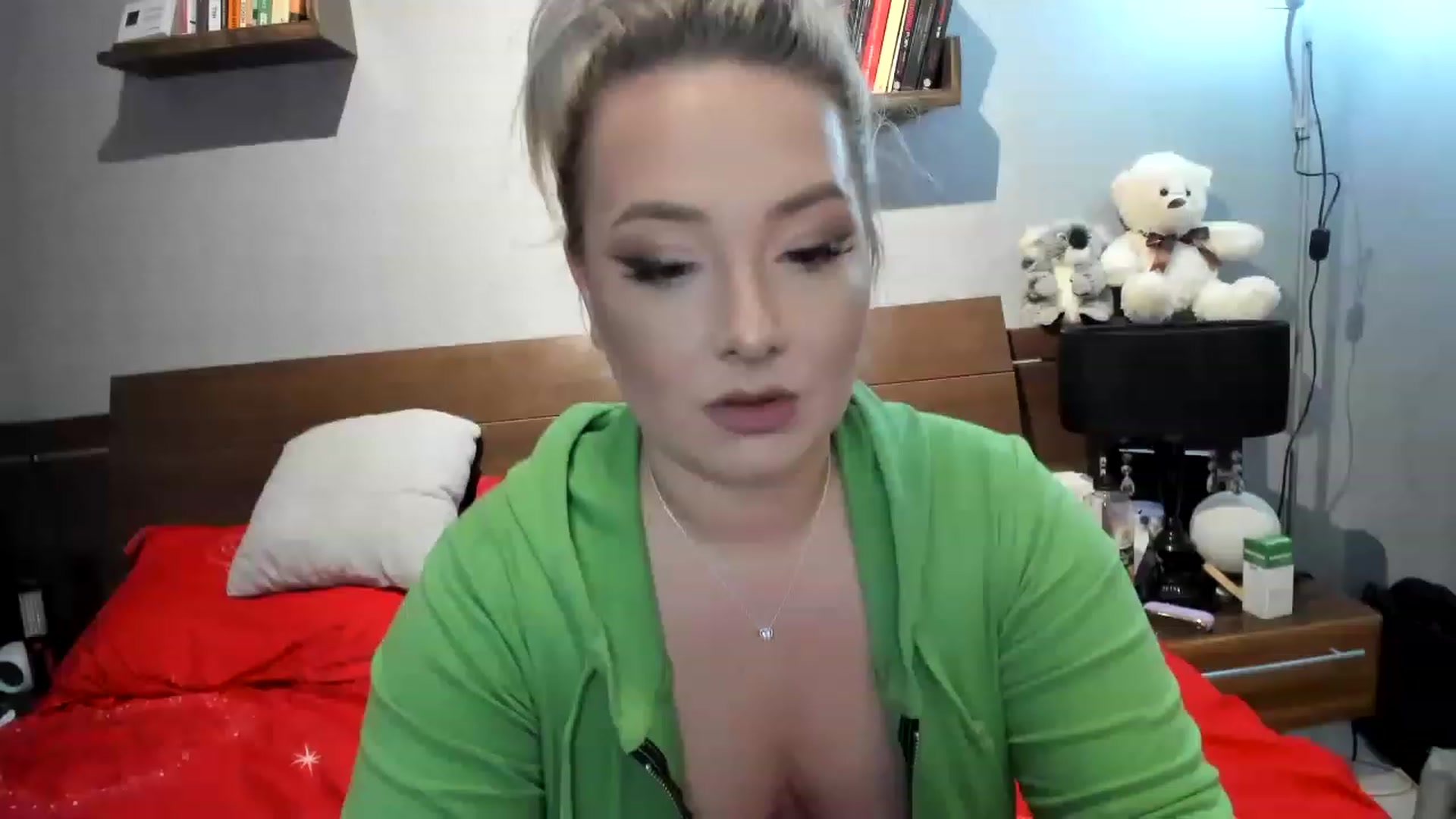 Gallery image thumbnail from LilithTongue_'s myfreecams stream on, 04/14/2023, 12:46 image 10 of 20