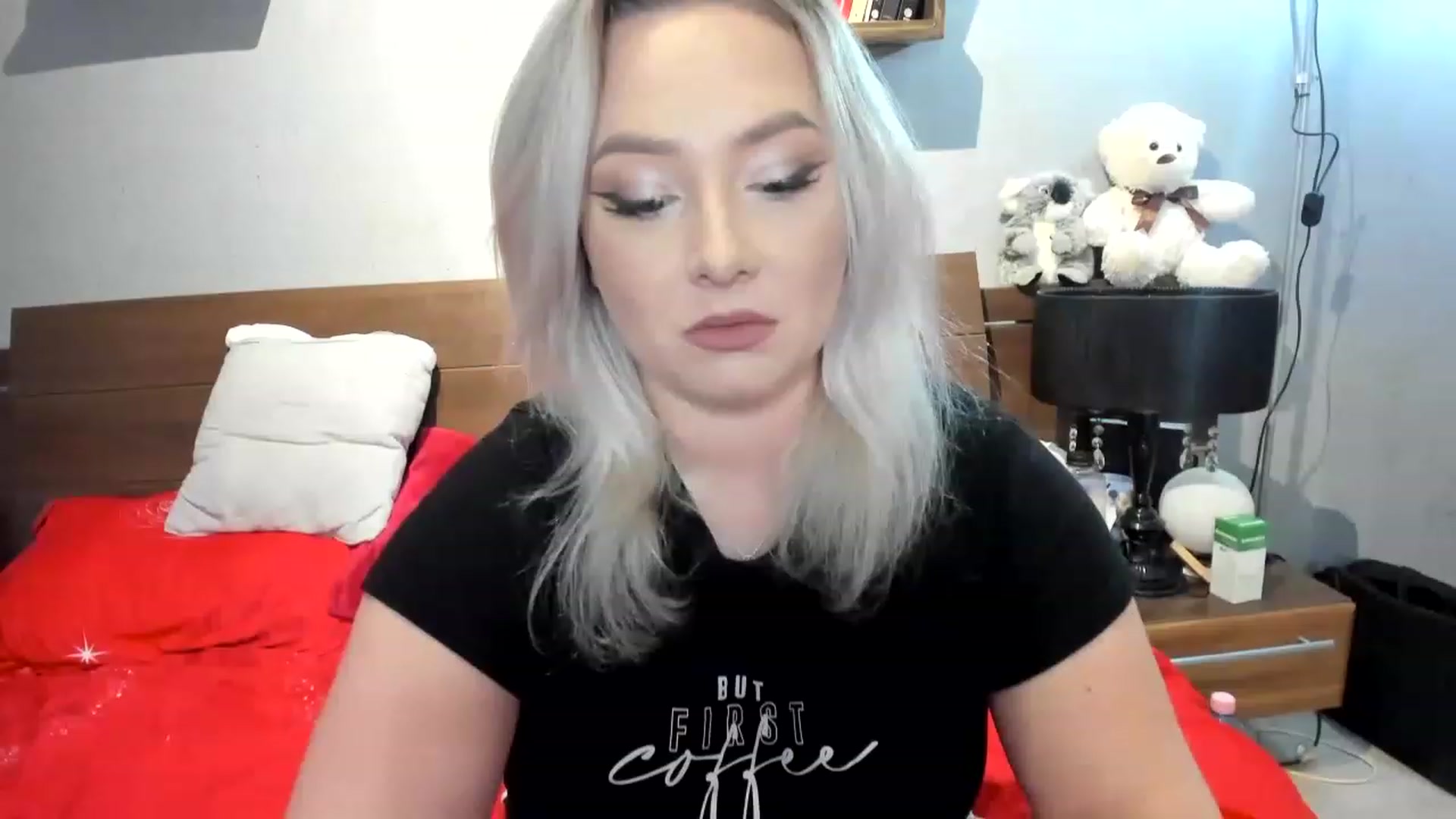 Gallery image thumbnail from LilithTongue_'s myfreecams stream on, 04/15/2023, 12:46 image 6 of 20