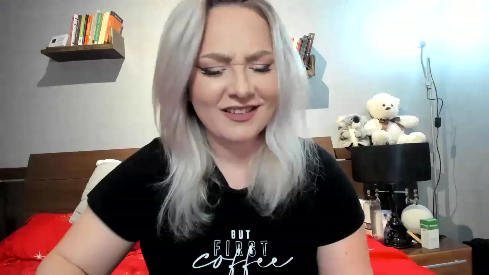 Gallery image thumbnail from LilithTongue_'s myfreecams stream on, 04/15/2023, 12:46 image 7 of 20