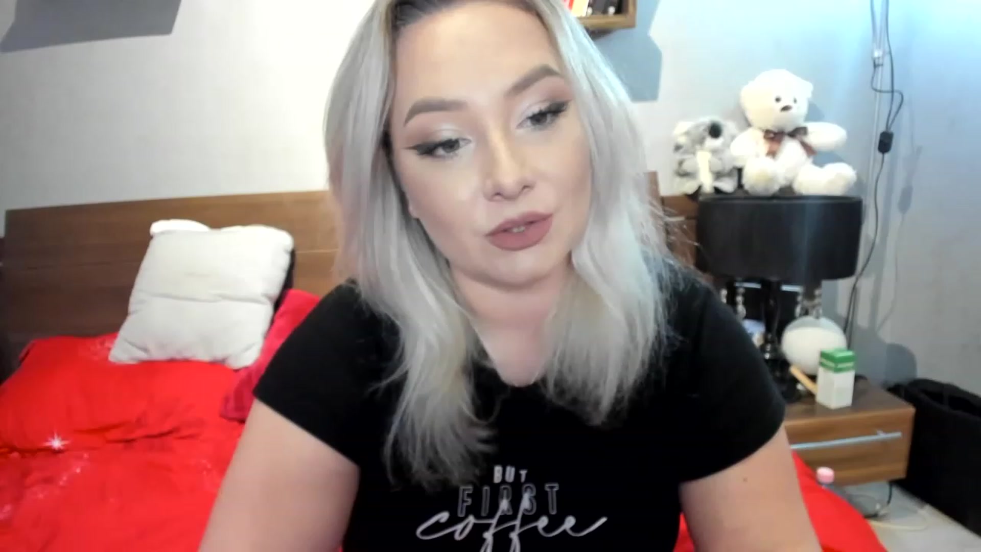 Gallery image thumbnail from LilithTongue_'s myfreecams stream on, 04/15/2023, 12:46 image 5 of 20