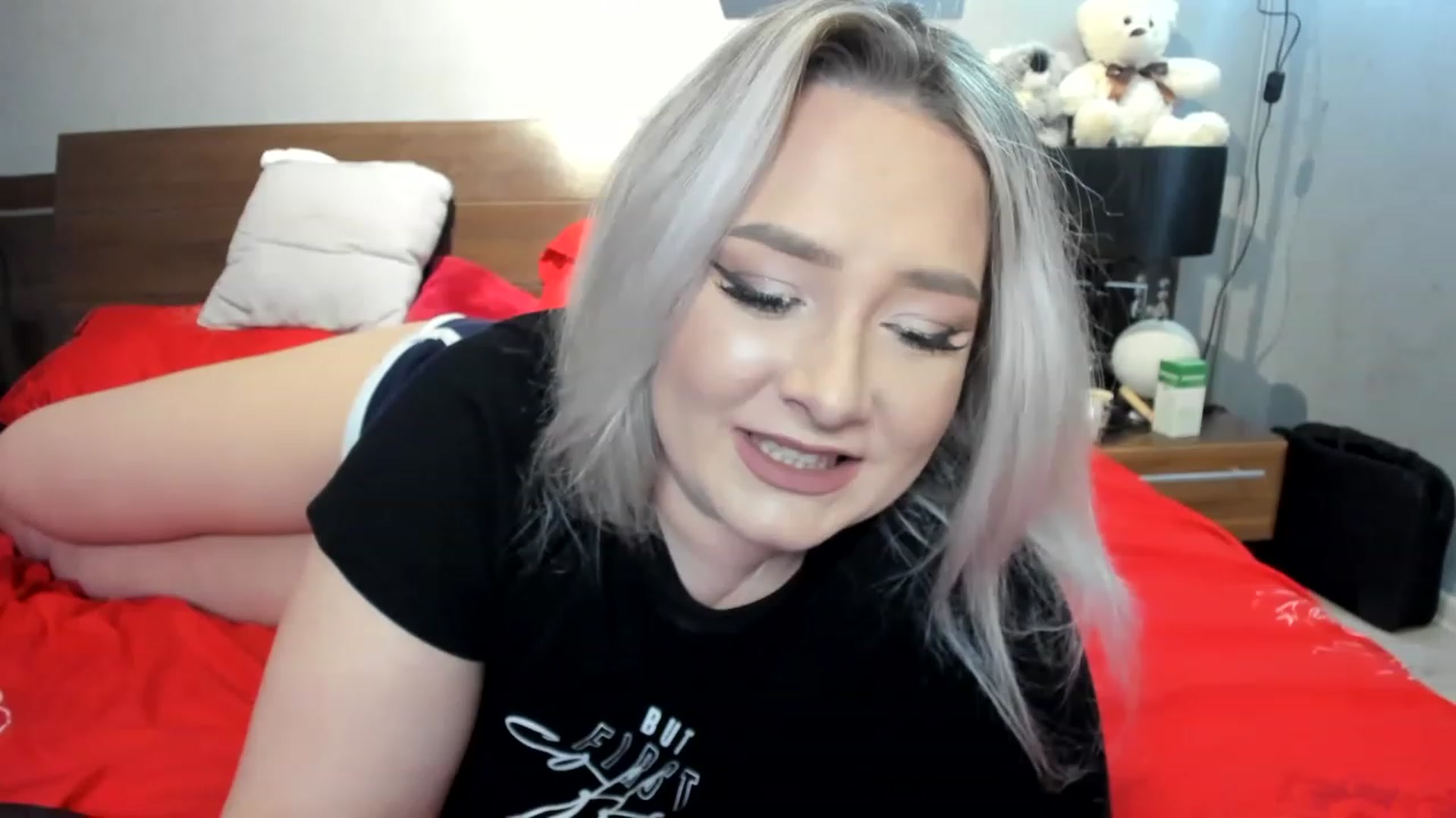 Gallery image thumbnail from LilithTongue_'s myfreecams stream on, 04/15/2023, 12:46 image 13 of 20