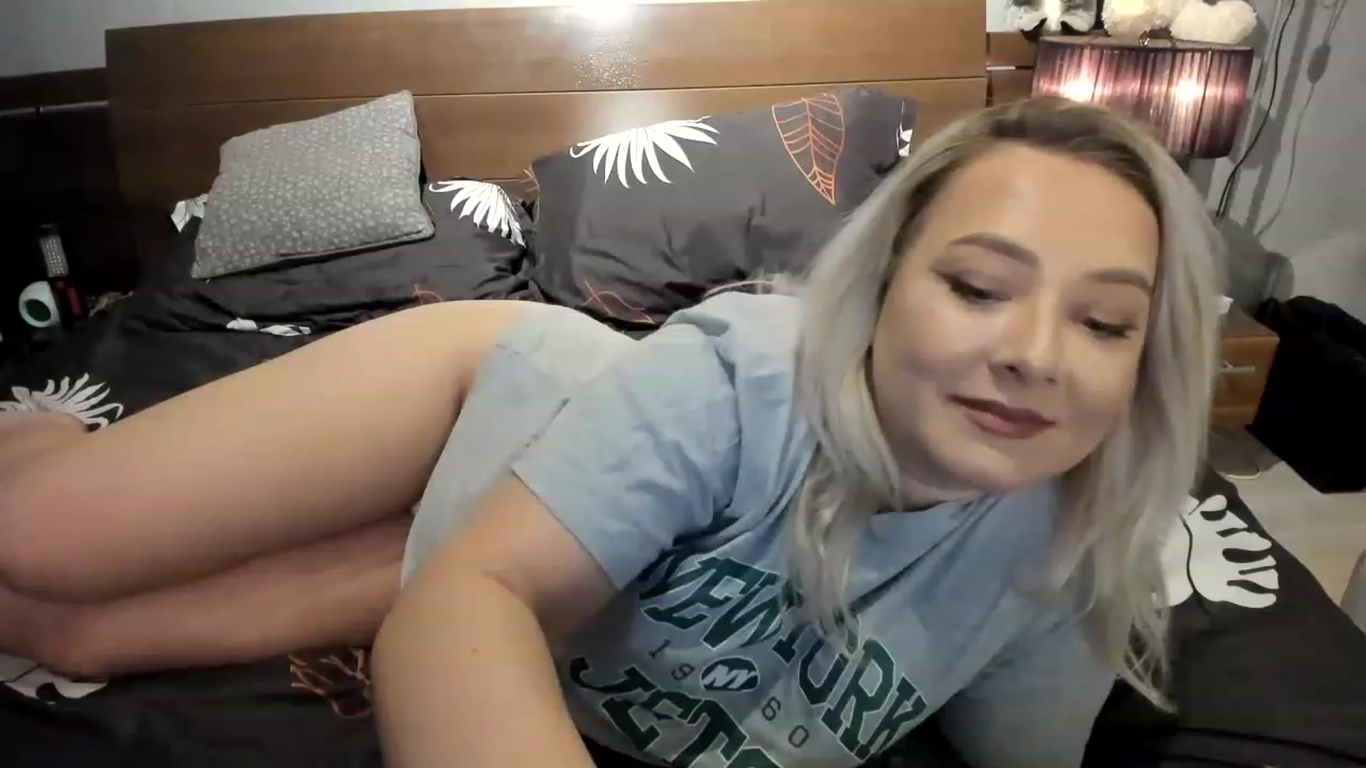 Gallery image thumbnail from LilithTongue_'s myfreecams stream on, 04/20/2023, 15:03 image 5 of 20