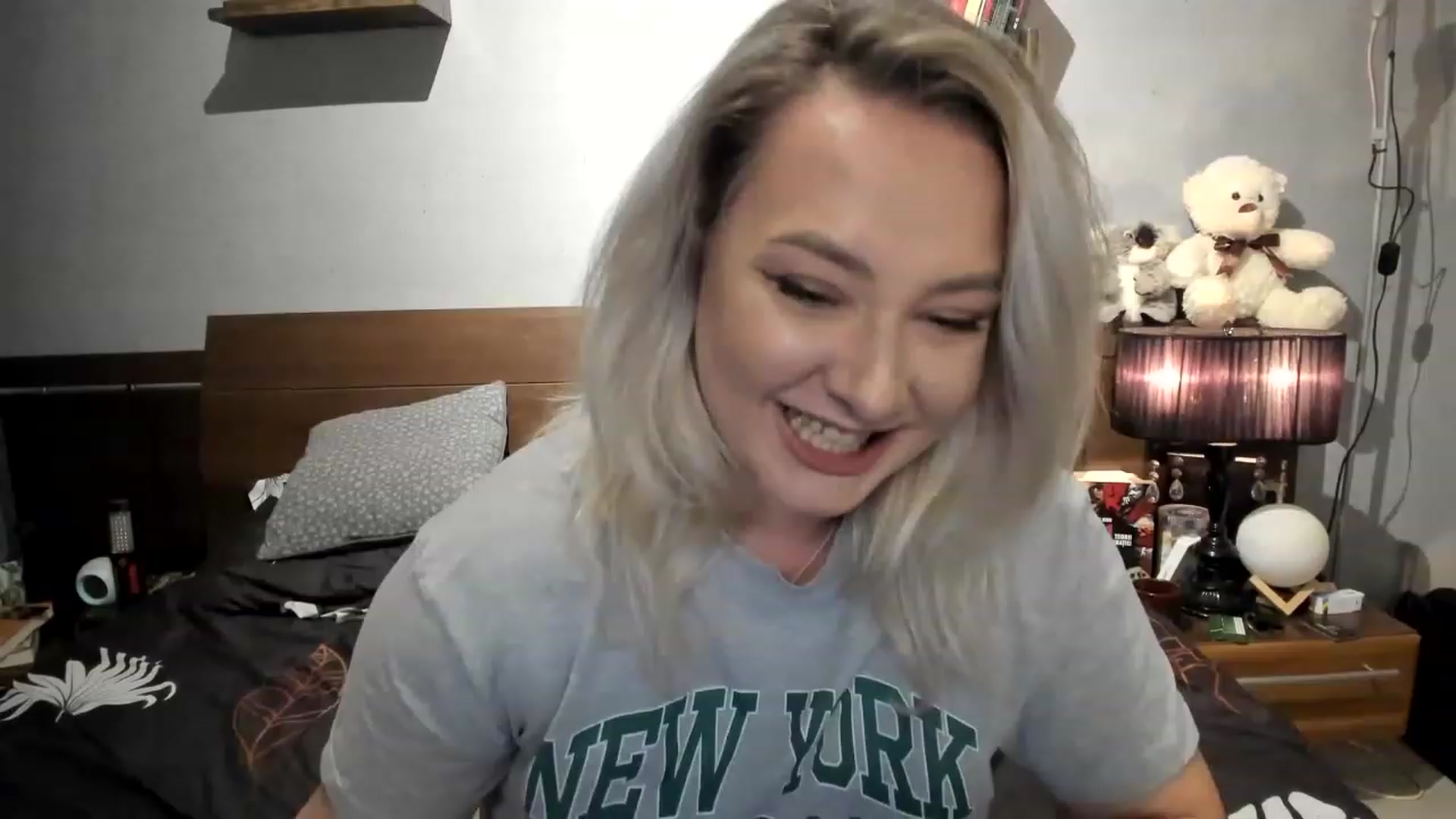 Gallery image thumbnail from LilithTongue_'s myfreecams stream on, 04/20/2023, 15:03 image 20 of 20