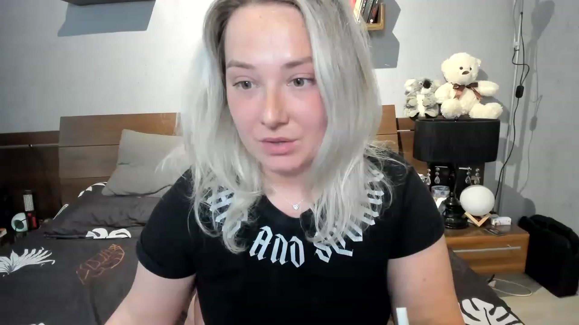 Gallery image thumbnail from LilithTongue_'s myfreecams stream on, 04/21/2023, 14:39 image 2 of 20