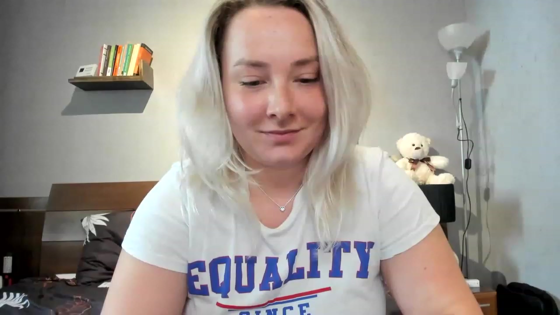 Gallery image thumbnail from LilithTongue_'s myfreecams stream on, 04/22/2023, 14:13 image 2 of 20