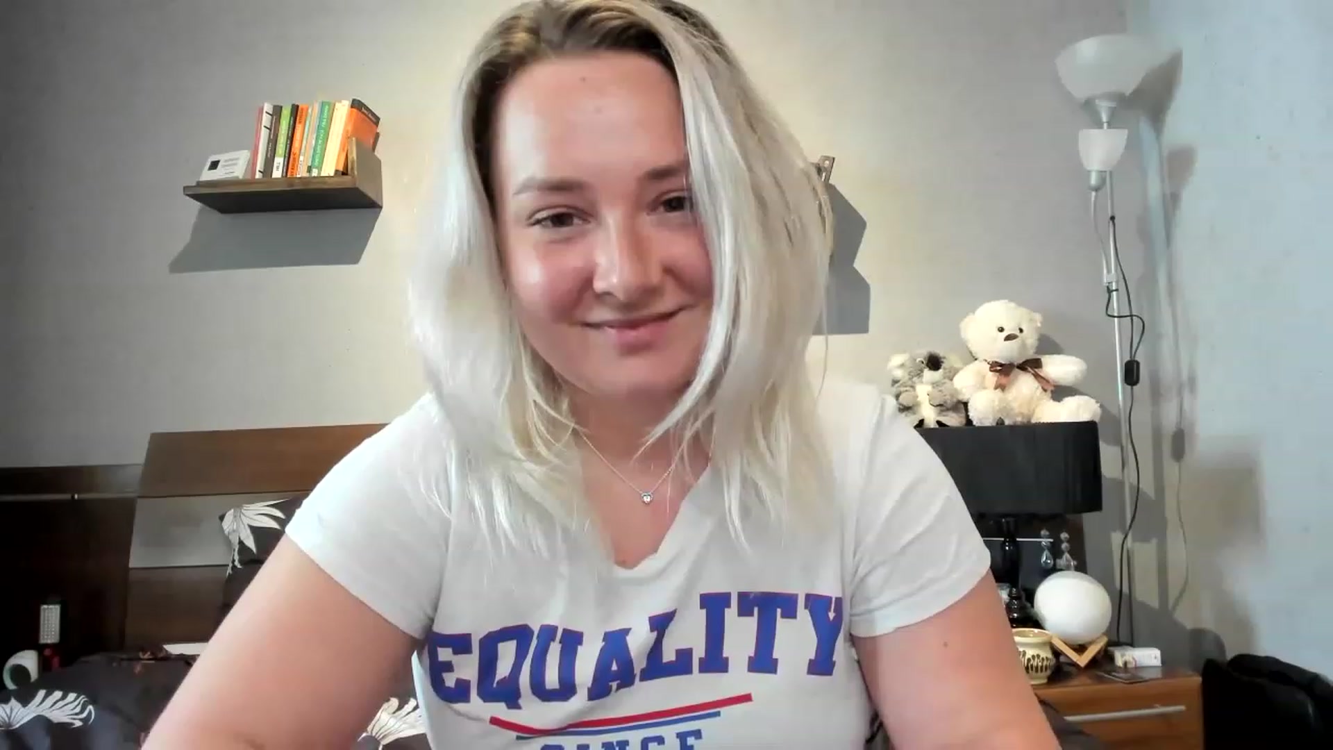 Gallery image thumbnail from LilithTongue_'s myfreecams stream on, 04/22/2023, 14:13 image 17 of 20