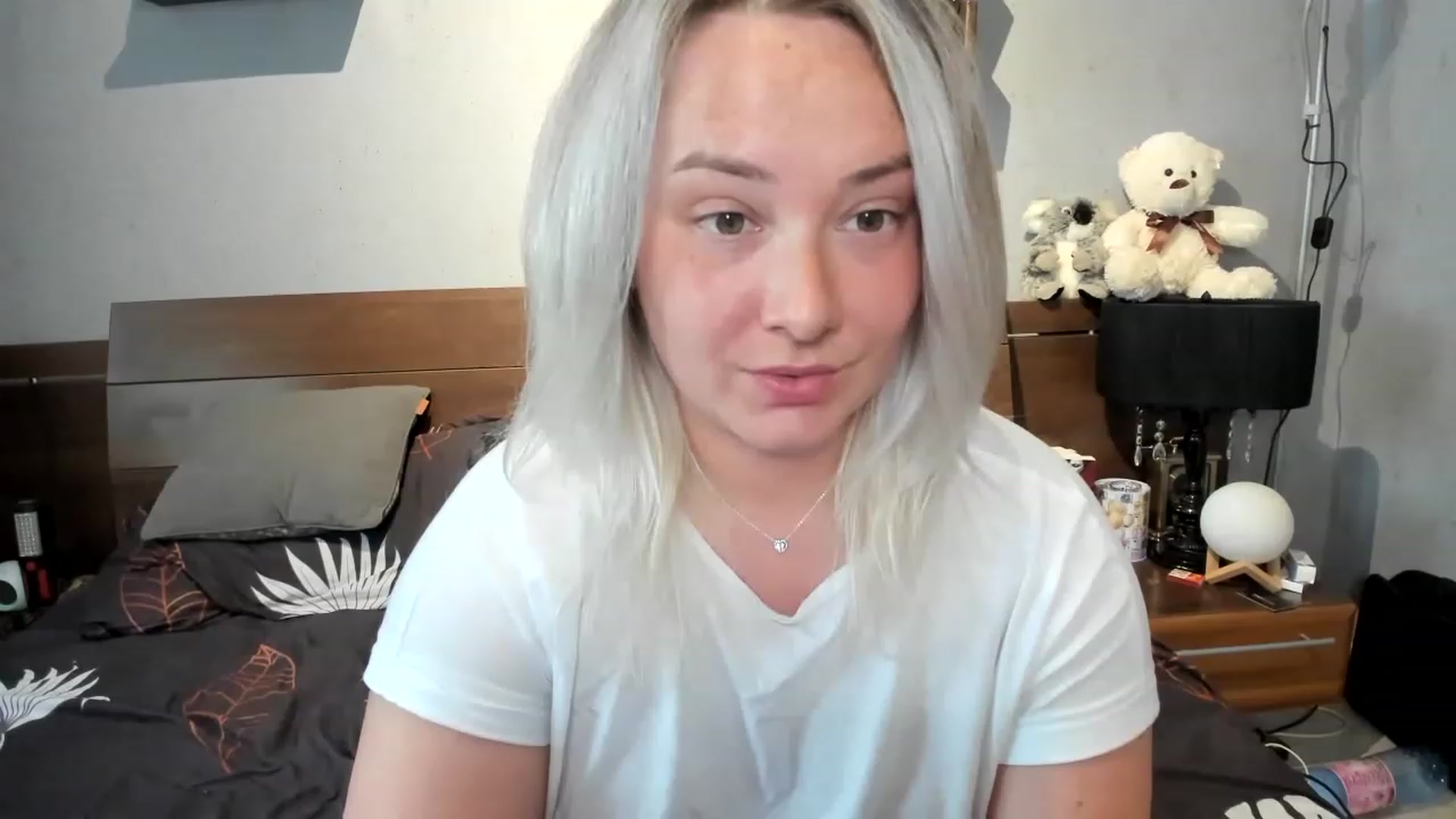 Gallery image thumbnail from LilithTongue_'s myfreecams stream on, 04/24/2023, 13:24 image 1 of 20