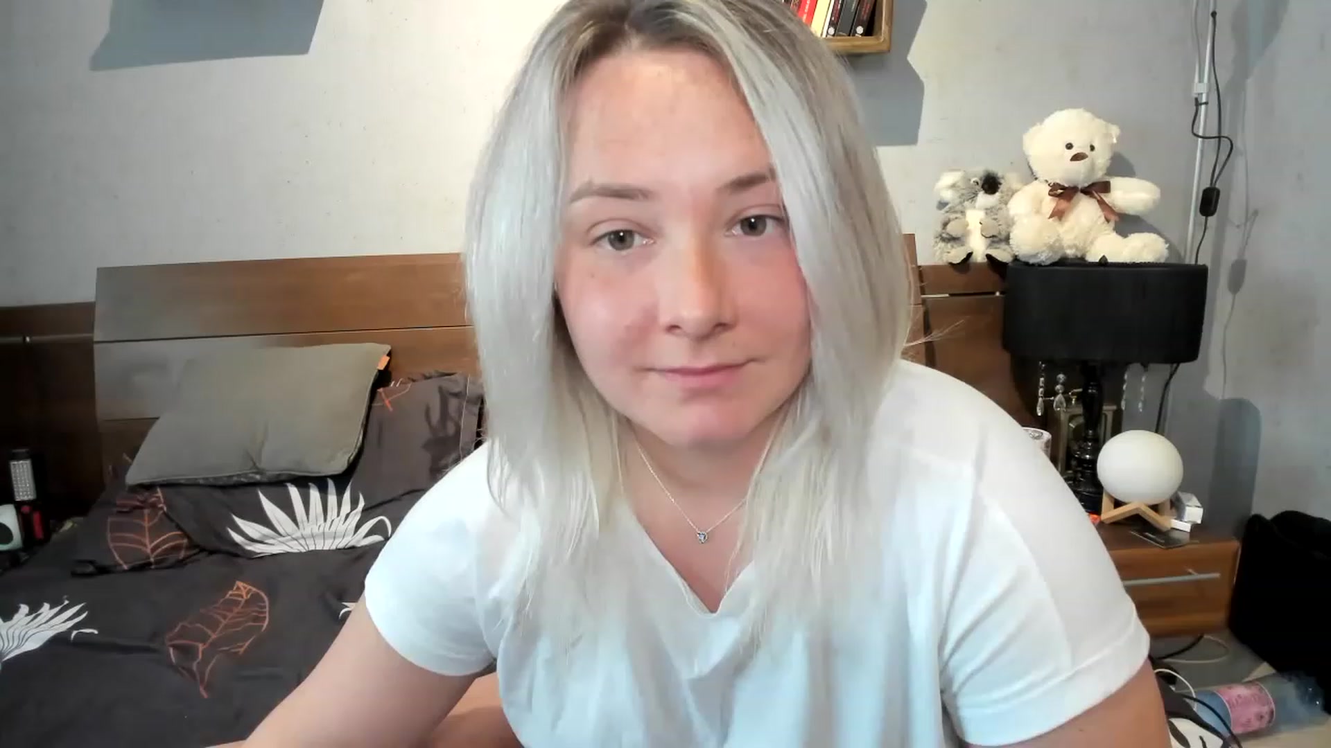 Gallery image thumbnail from LilithTongue_'s myfreecams stream on, 04/24/2023, 13:24 image 18 of 20