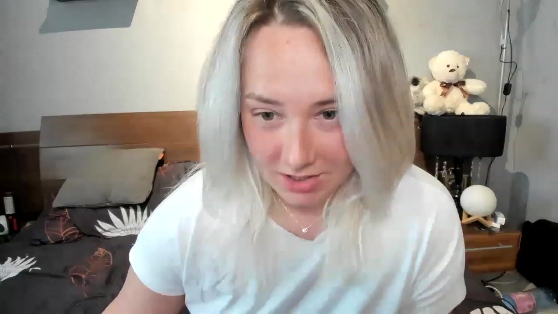 Gallery image thumbnail from LilithTongue_'s myfreecams stream on, 04/24/2023, 13:24 image 11 of 20