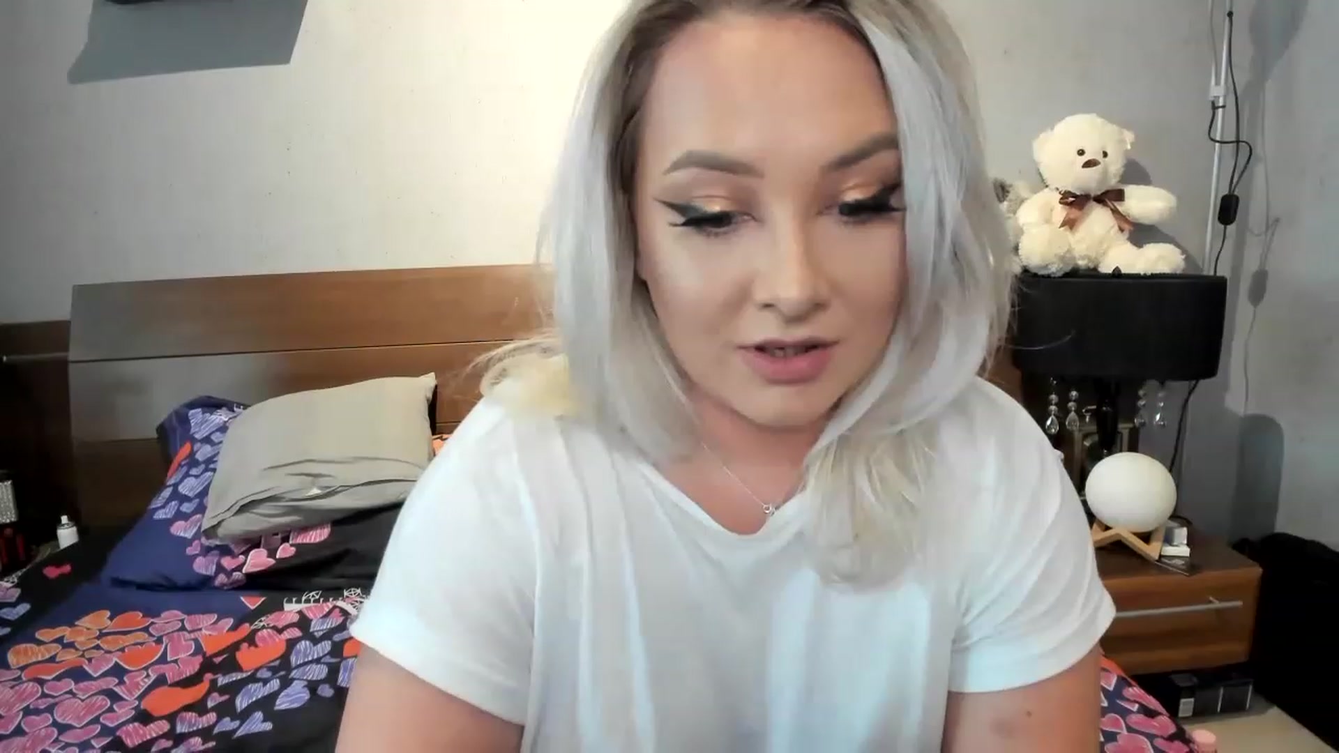 Gallery image thumbnail from LilithTongue_'s myfreecams stream on, 05/02/2023, 15:12 image 5 of 20