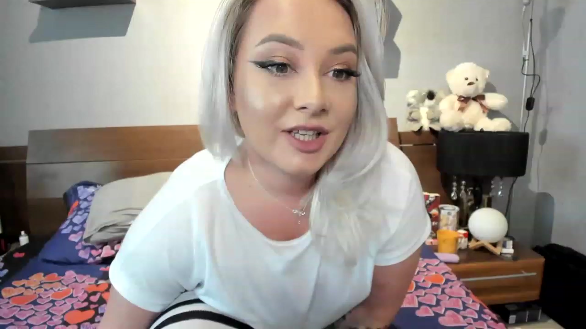 Gallery image thumbnail from LilithTongue_'s myfreecams stream on, 05/02/2023, 15:12 image 3 of 20