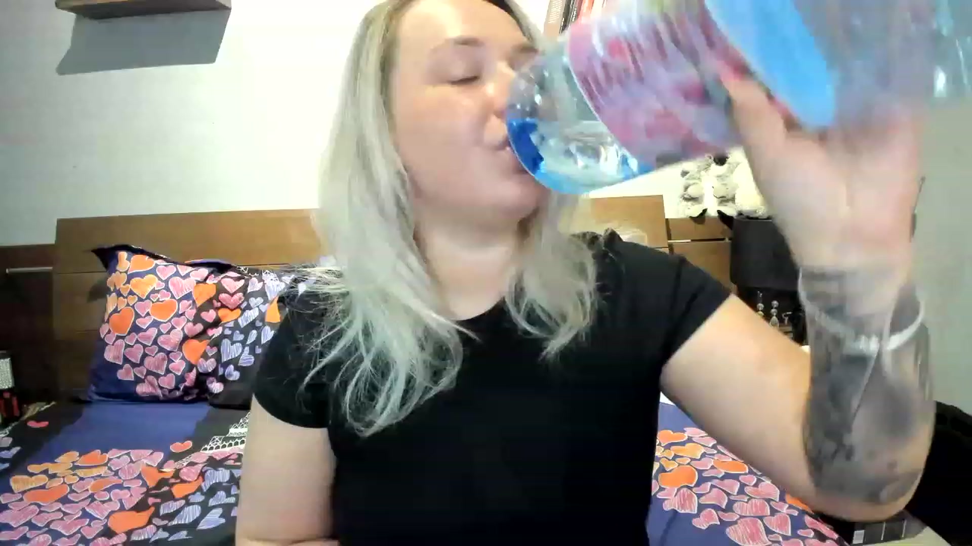 Gallery image thumbnail from LilithTongue_'s myfreecams stream on, 05/03/2023, 14:38 image 11 of 20