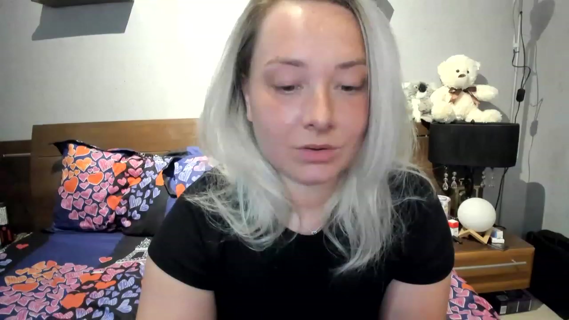 Gallery image thumbnail from LilithTongue_'s myfreecams stream on, 05/03/2023, 14:38 image 8 of 20