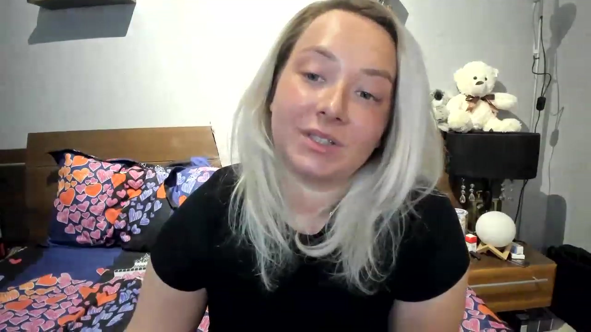 Gallery image thumbnail from LilithTongue_'s myfreecams stream on, 05/03/2023, 14:38 image 20 of 20