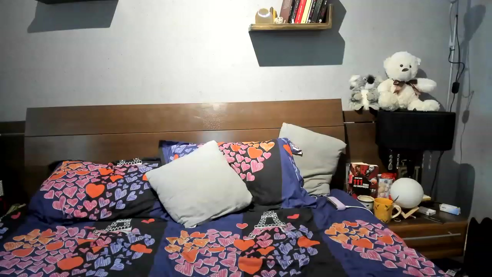 Gallery image thumbnail from LilithTongue_'s myfreecams stream on, 05/10/2023, 15:39 image 13 of 20