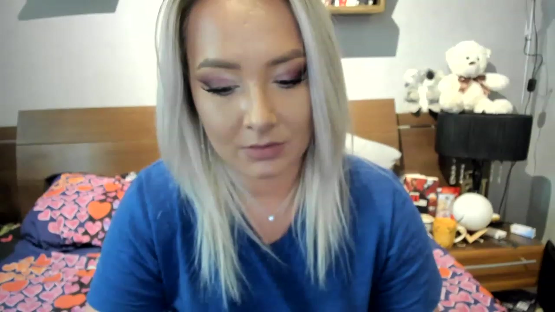 Gallery image thumbnail from LilithTongue_'s myfreecams stream on, 05/10/2023, 15:39 image 14 of 20