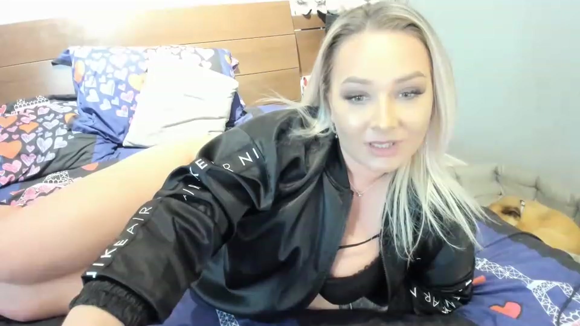 Gallery image thumbnail from LilithTongue_'s myfreecams stream on, 05/11/2023, 14:45 image 15 of 20