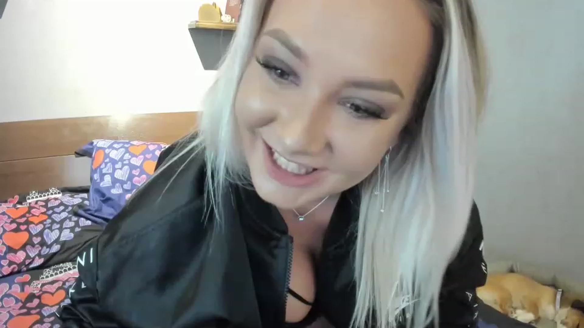 Gallery image thumbnail from LilithTongue_'s myfreecams stream on, 05/11/2023, 14:45 image 6 of 20
