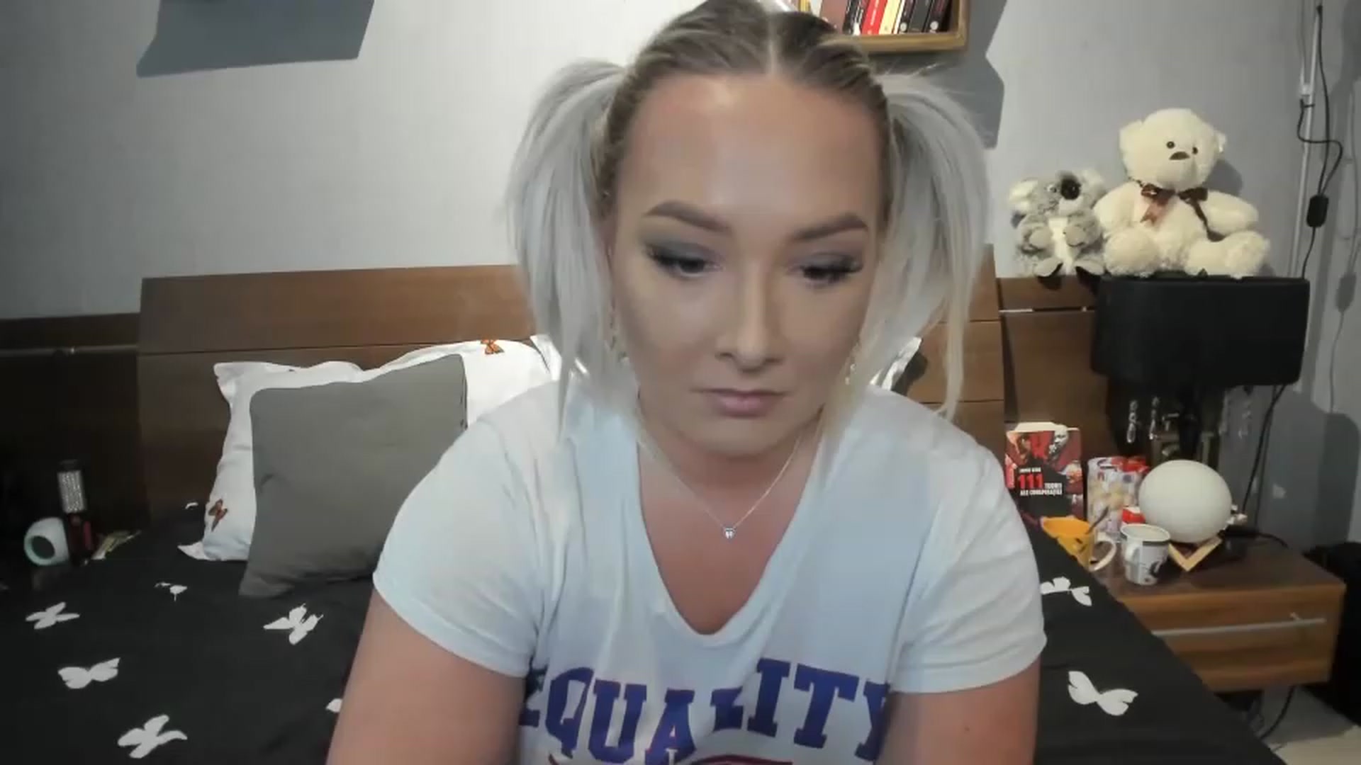 Gallery image thumbnail from LilithTongue_'s myfreecams stream on, 05/13/2023, 15:44 image 8 of 20