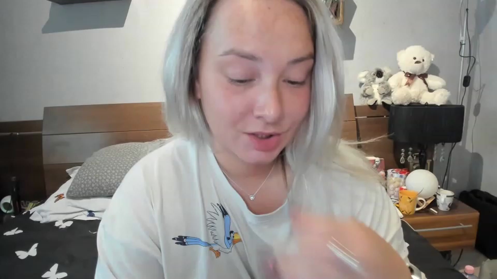 Gallery image thumbnail from LilithTongue_'s myfreecams stream on, 05/15/2023, 12:57 image 13 of 20