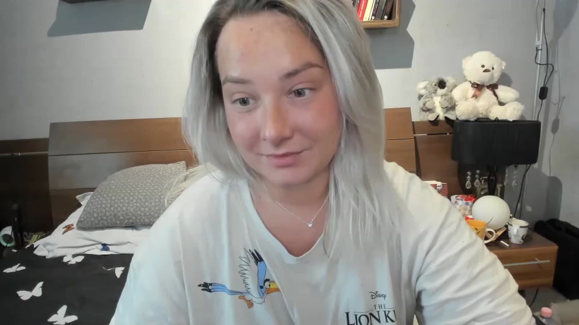 Gallery image thumbnail from LilithTongue_'s myfreecams stream on, 05/15/2023, 12:57 image 17 of 20