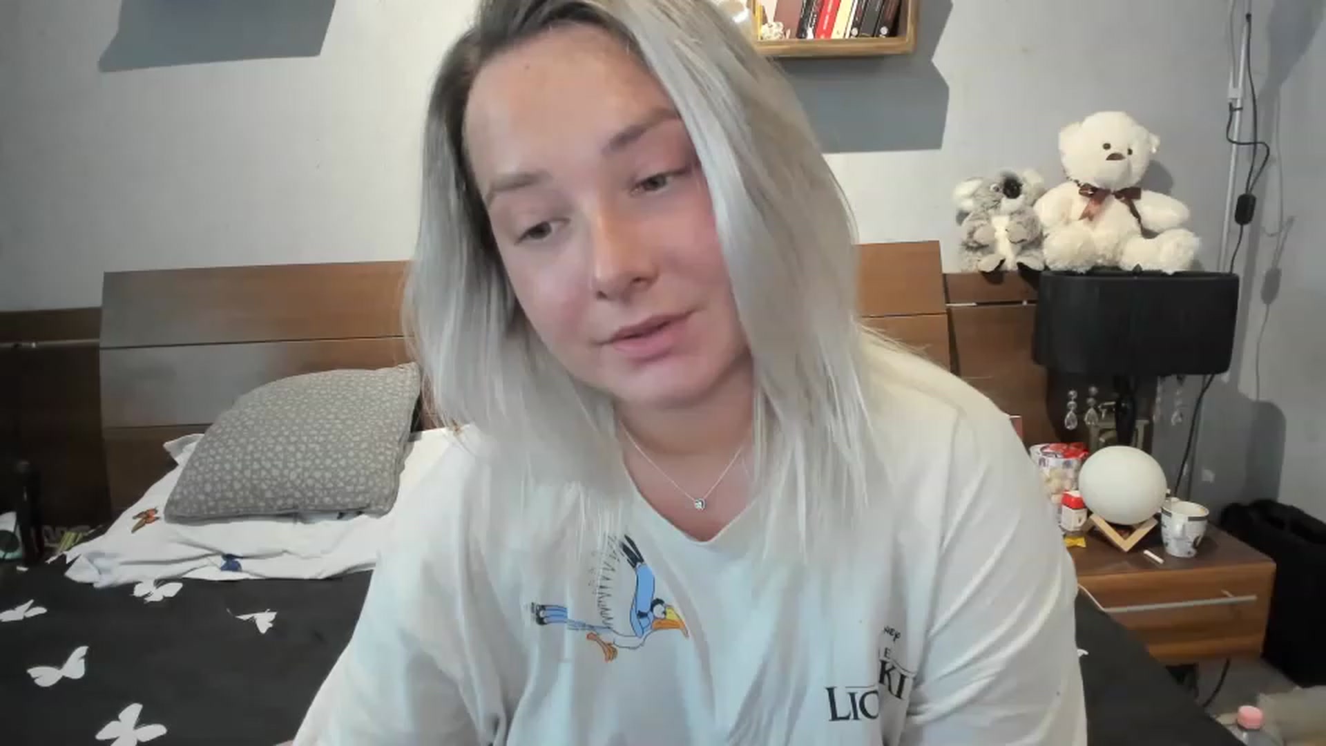 Gallery image thumbnail from LilithTongue_'s myfreecams stream on, 05/15/2023, 12:57 image 19 of 20