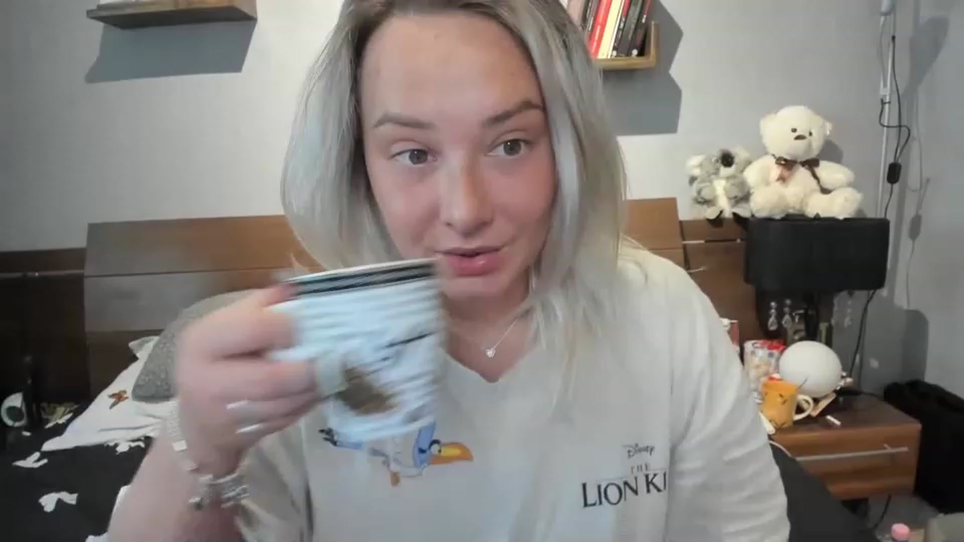 Gallery image thumbnail from LilithTongue_'s myfreecams stream on, 05/15/2023, 12:57 image 3 of 20