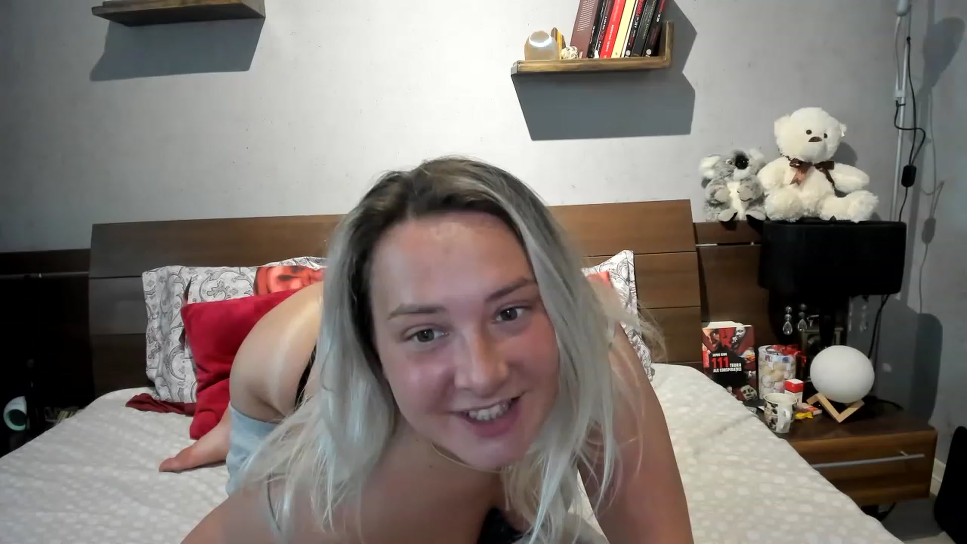 Gallery image thumbnail from LilithTongue_'s myfreecams stream on, 05/22/2023, 14:19 image 10 of 20