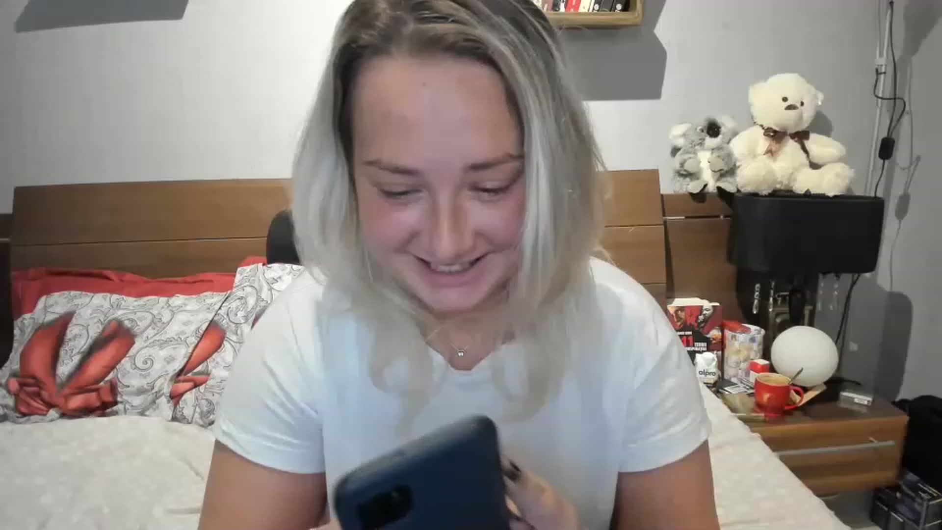 Gallery image thumbnail from LilithTongue_'s myfreecams stream on, 05/27/2023, 12:04 image 4 of 20