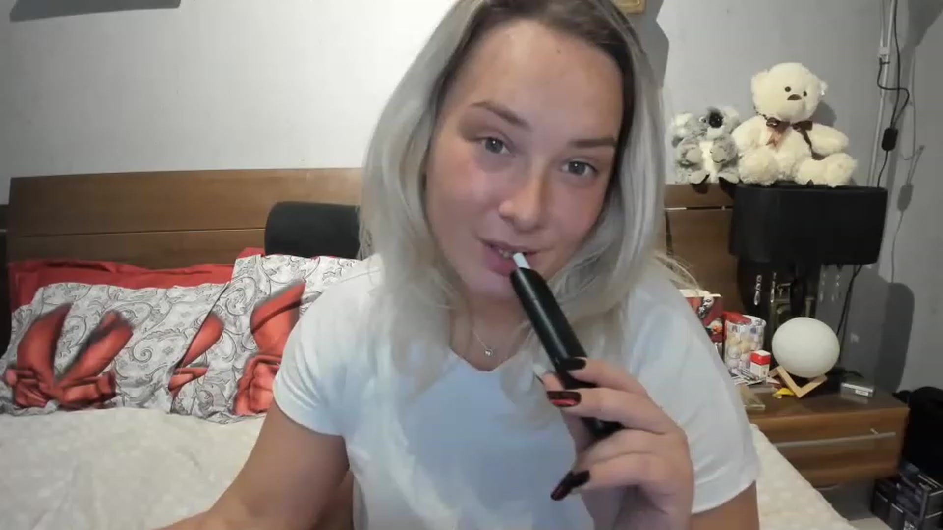 Gallery image thumbnail from LilithTongue_'s myfreecams stream on, 05/27/2023, 12:04 image 7 of 20