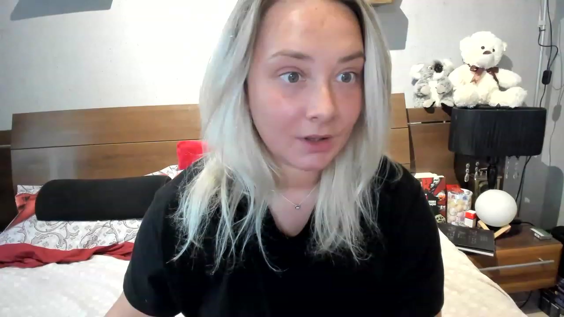 Gallery image thumbnail from LilithTongue_'s myfreecams stream on, 05/29/2023, 12:27 image 14 of 20