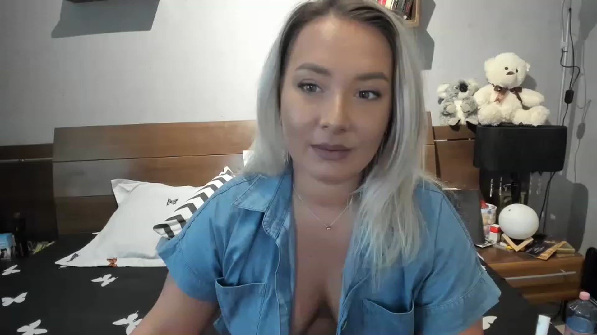 Gallery image thumbnail from LilithTongue_'s myfreecams stream on, 05/30/2023, 12:09 image 12 of 20