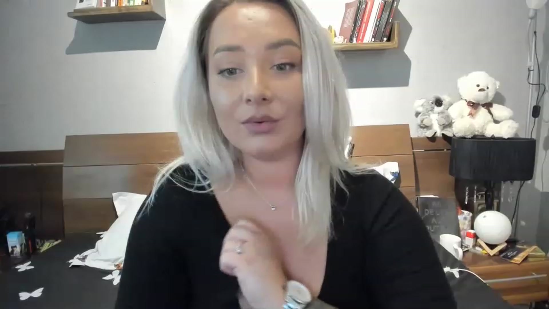 Gallery image thumbnail from LilithTongue_'s myfreecams stream on, 05/30/2023, 14:50 image 16 of 20