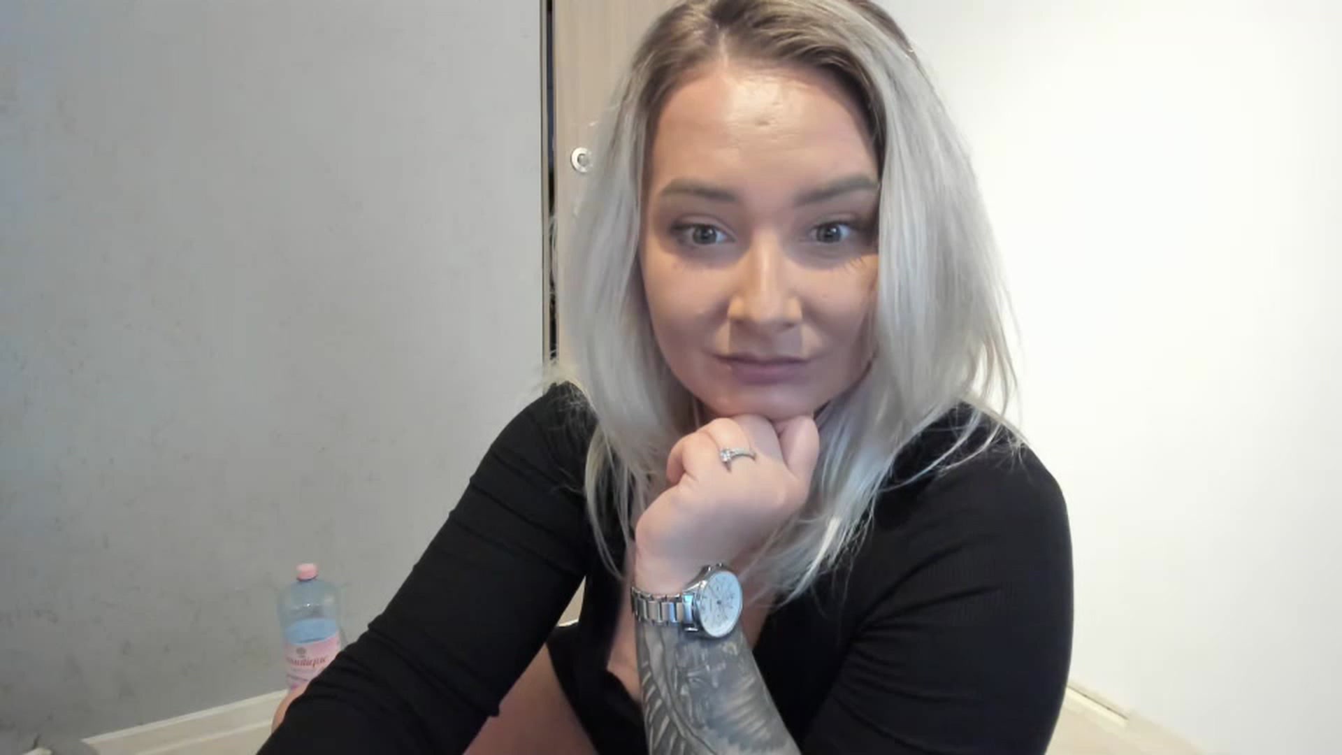 Gallery image thumbnail from LilithTongue_'s myfreecams stream on, 05/30/2023, 14:50 image 12 of 20