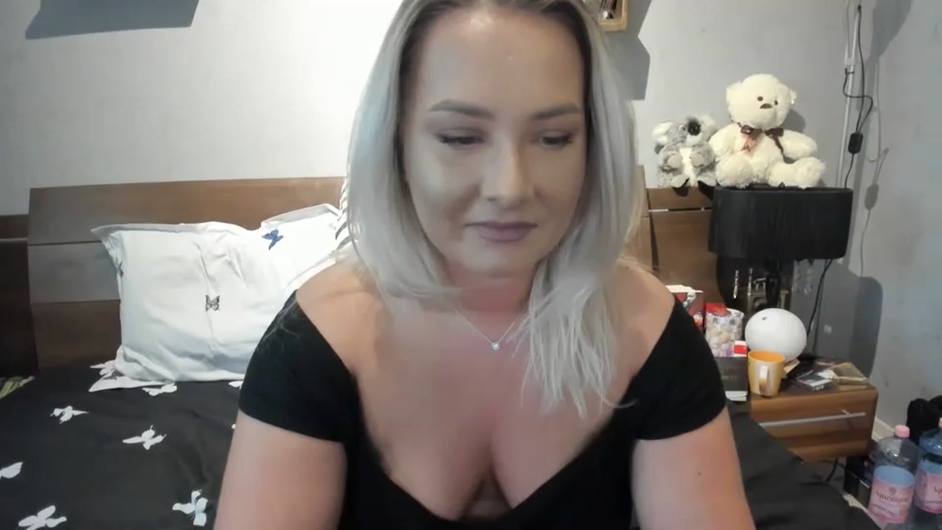 Gallery image thumbnail from LilithTongue_'s myfreecams stream on, 05/31/2023, 13:35 image 9 of 20